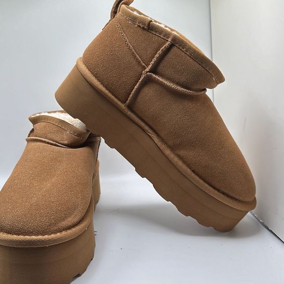 CUSHIONAIRE Women's Genuine Suede pull on platform boot +Memory Foam 9 CHESTNUT - Picture 6 of 7